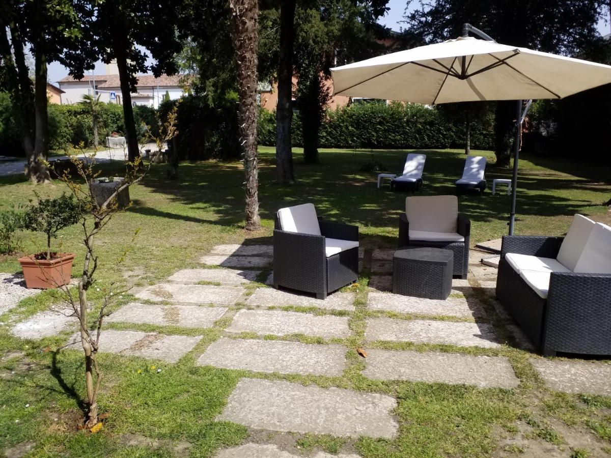 Residenza La Dimora Imperfetta Hotel Salionze Екстериор снимка